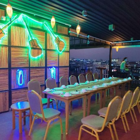 מנדלאי Hotel Dingar מראה חיצוני תמונה