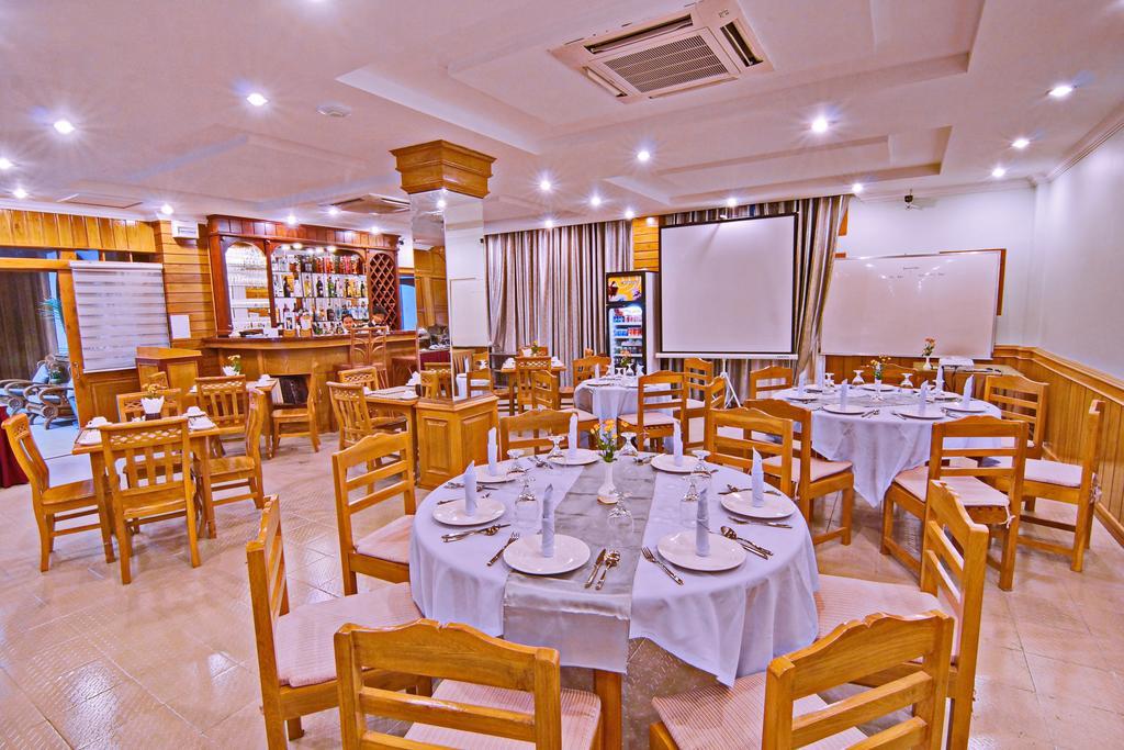 מנדלאי Hotel Dingar מראה חיצוני תמונה