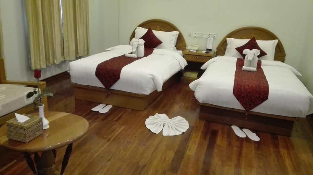 מנדלאי Hotel Dingar מראה חיצוני תמונה