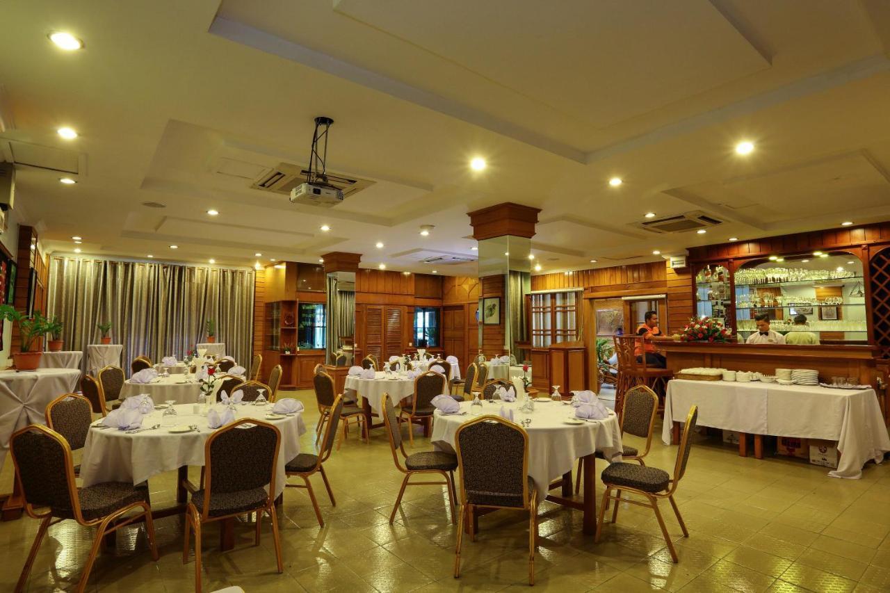 מנדלאי Hotel Dingar מראה חיצוני תמונה