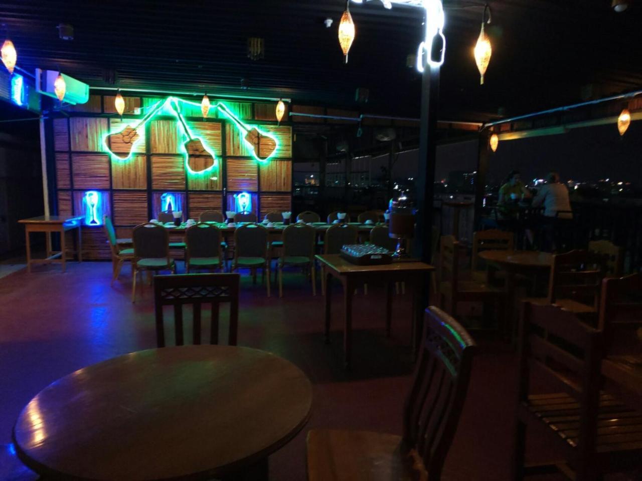 מנדלאי Hotel Dingar מראה חיצוני תמונה